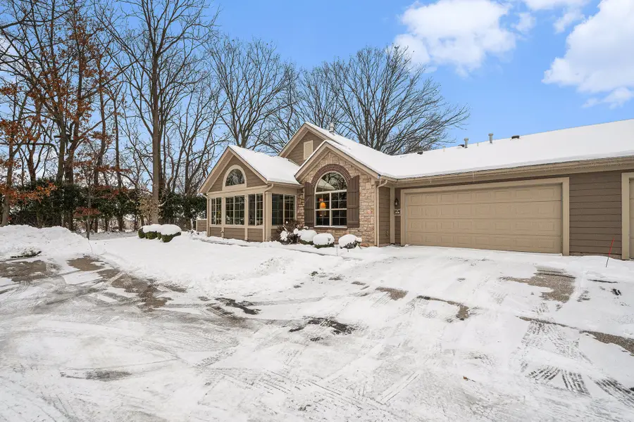 856 Bridge Crest Drive Se, Ada, MI 49301 - Image #2
