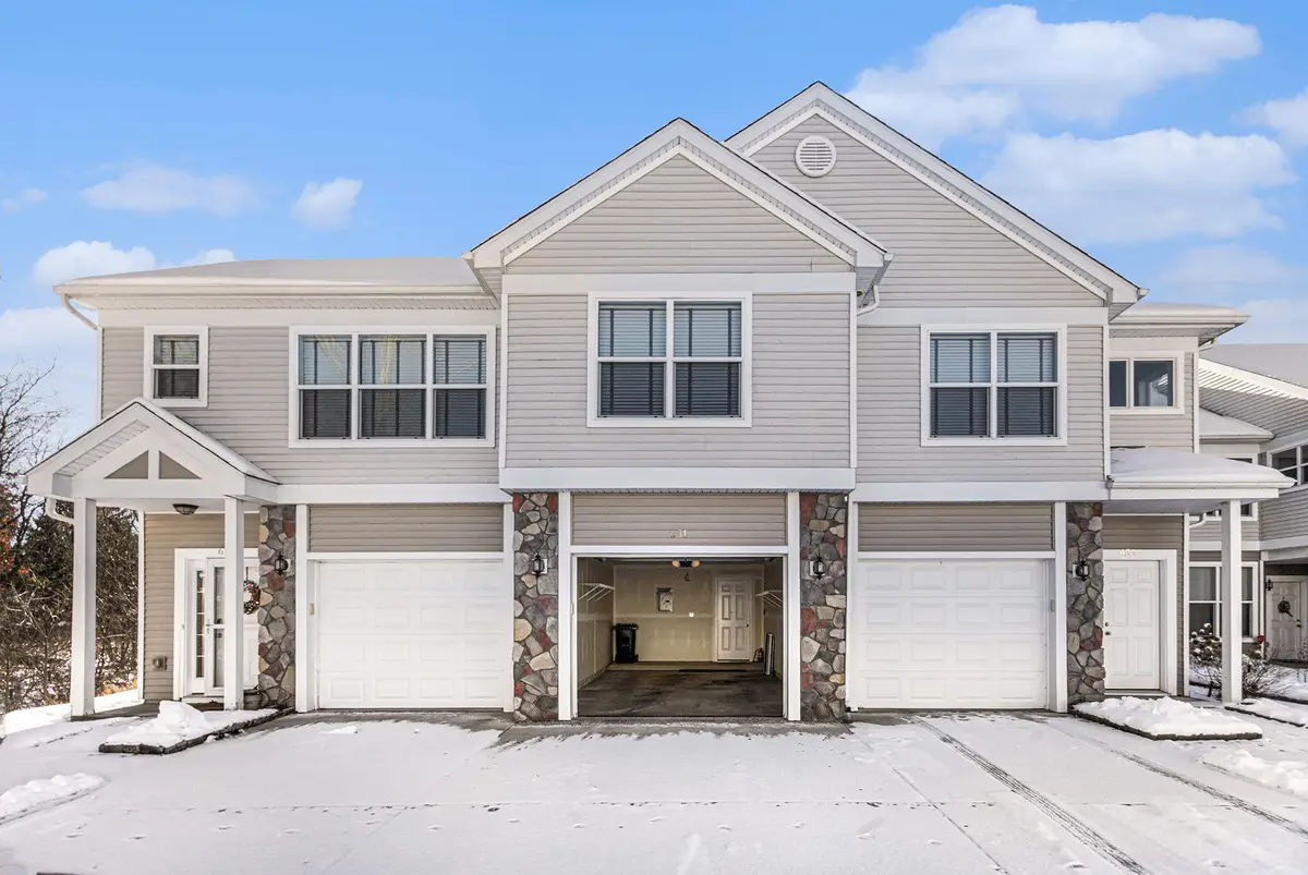 631 Pebblestone Lane, Chelsea, MI 48118 - Image #1