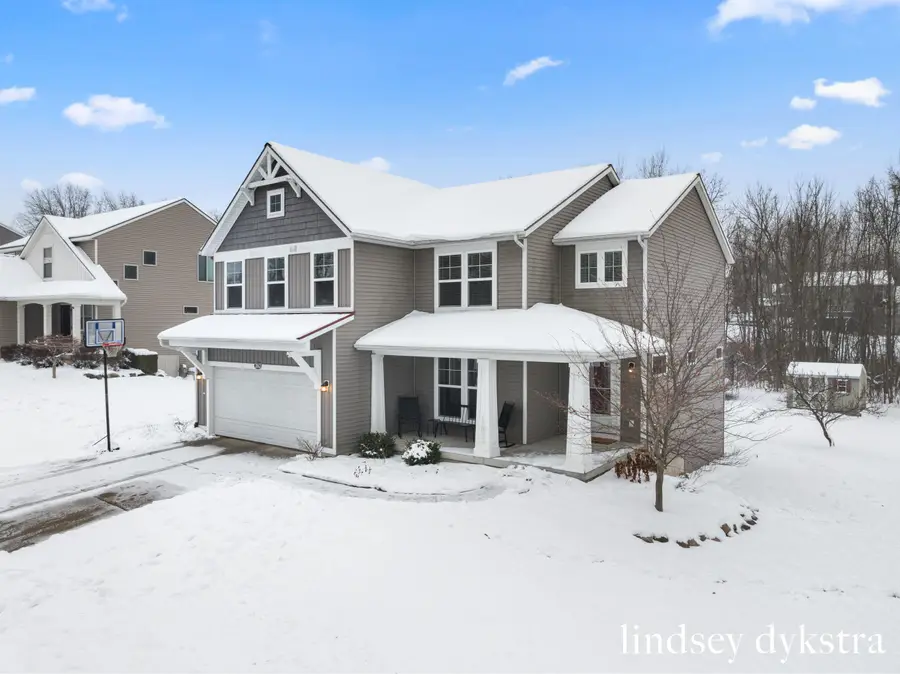 2862 Sunset Ridge Court Ne, Rockford, MI 49341 - Image #2