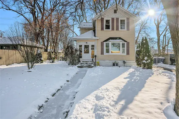 203 Island Avenue, Kalamazoo, MI 49004