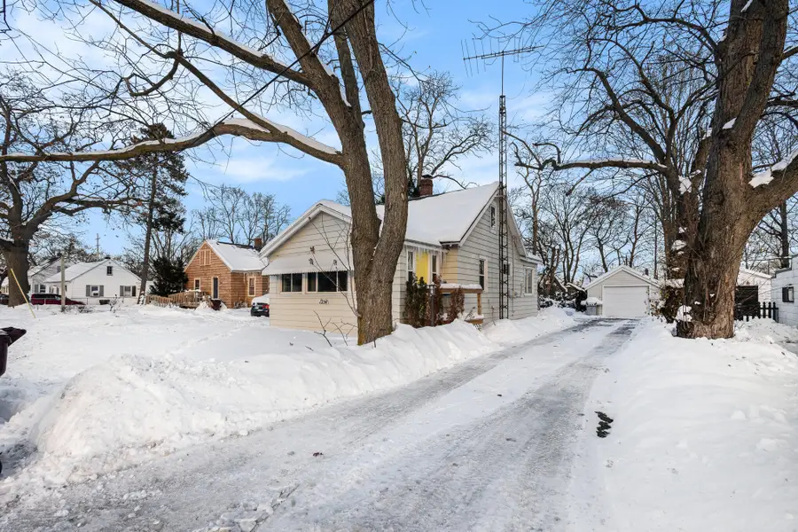 1254 Harvey Street, Muskegon, MI 49442 - Image #2