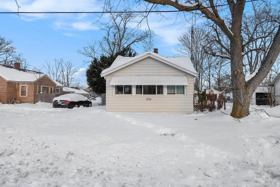 1254 Harvey Street, Muskegon, MI 49442 - Image #3