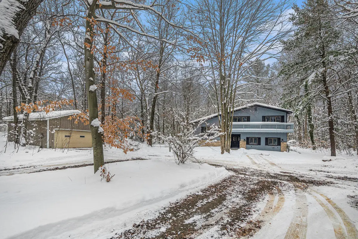 13930 Cleveland Street, Nunica, MI 49448 - Image #1