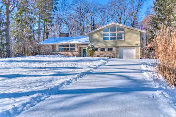 2780 Brookside Boulevard, Jackson, MI 49203