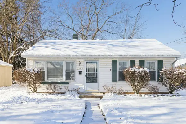 2902 Emerald Drive, Kalamazoo, MI 49001