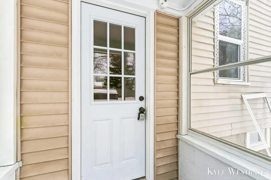 2525 Woodward Avenue Sw, Wyoming, MI 49509 - Image #3