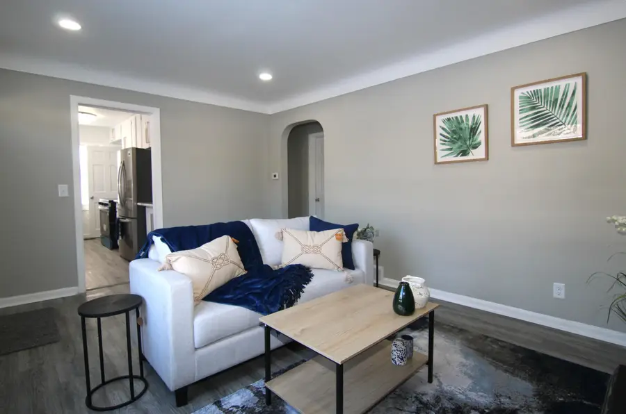 1803 Sunnyside Drive, Kalamazoo, MI 49048 - Image #2