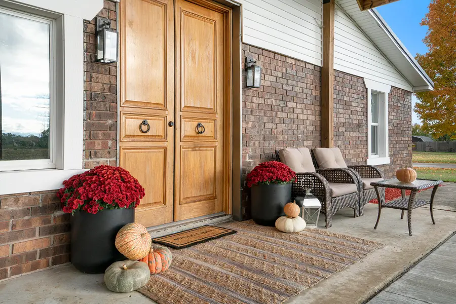 71599 State Line Road, Edwardsburg, MI 49112 - Image #2