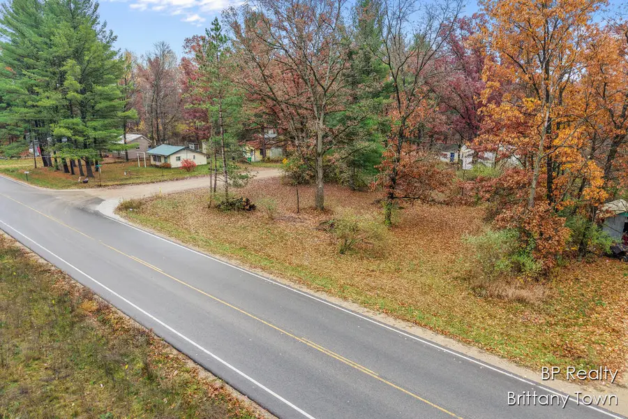 7344 E 40th Street, Newaygo, MI 49337 - Image #2