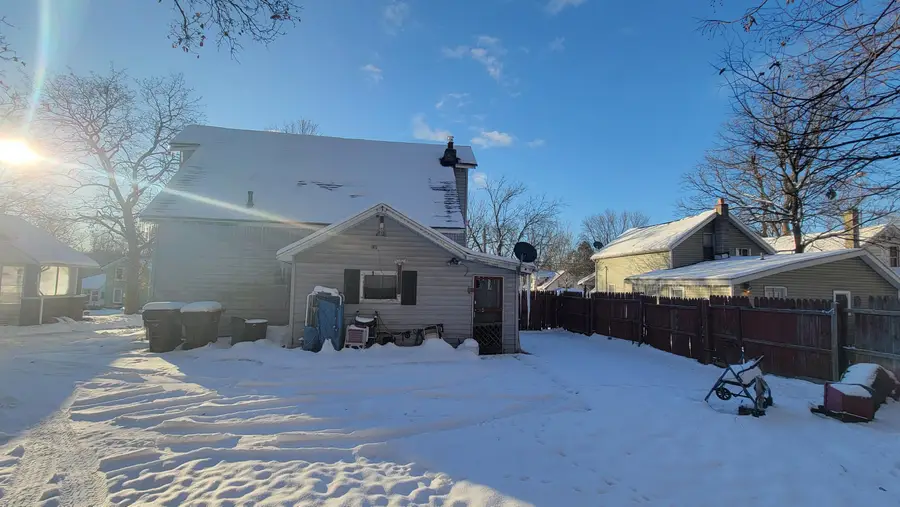 728 E Main Street, Ionia, MI 48846 - Image #3
