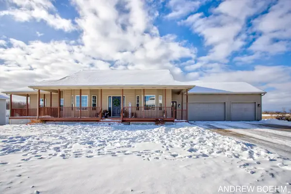 2521 Air Park Drive, Zeeland, MI 49464