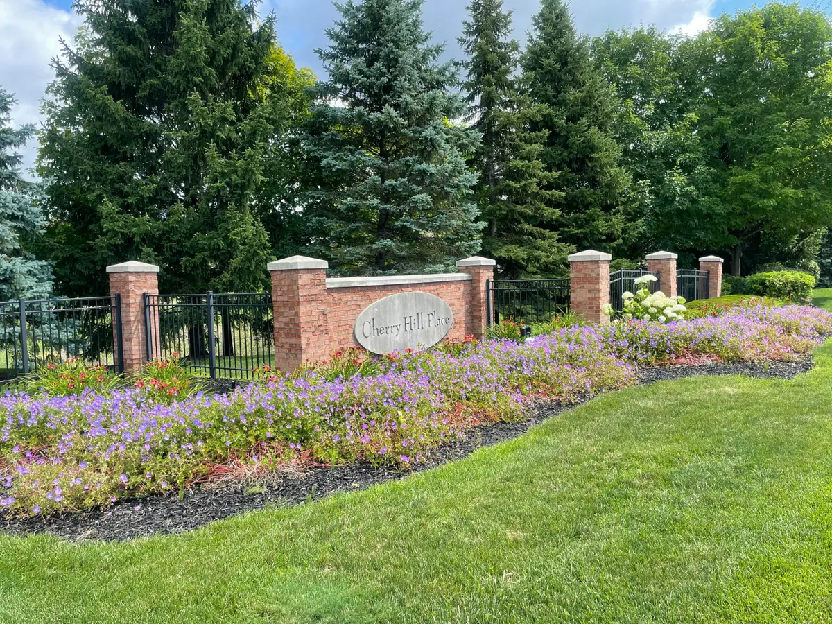 312 Marigold Circle, Westland, MI 48185 - Image #1