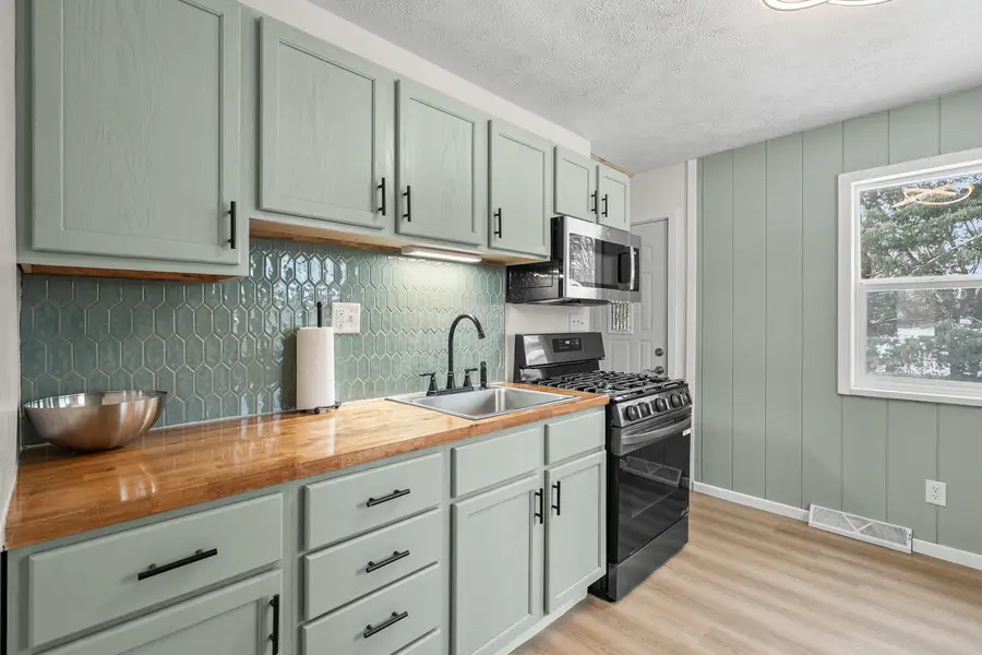 122 Creekview Drive, Battle Creek, MI 49037 - Image #3