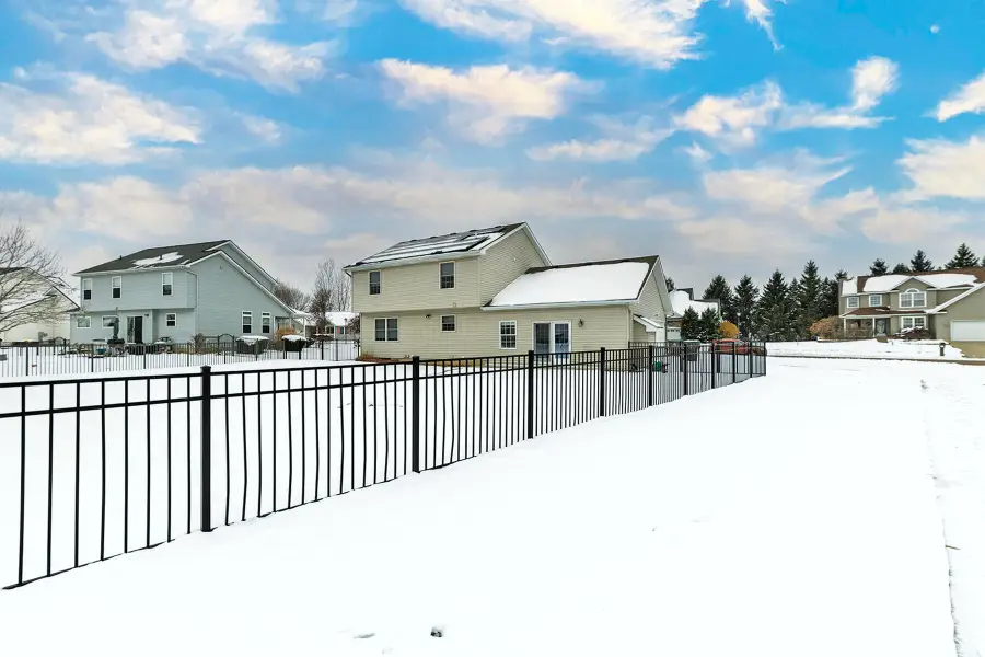 5071 Haddon Hall Drive, Holt, MI 48842 - Image #2