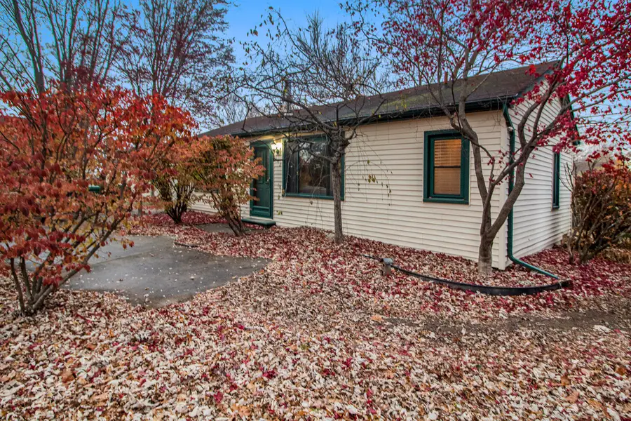 642 Gilman Street, Garden City, MI 48135 - Image #2