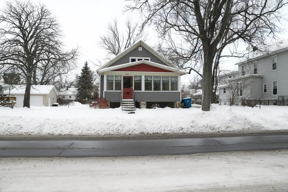 1345 Washington Avenue, Grand Haven, MI 49417 - Image #1