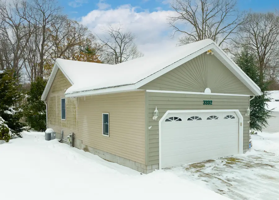 3332 Davis Road, Muskegon, MI 49441 - Image #2