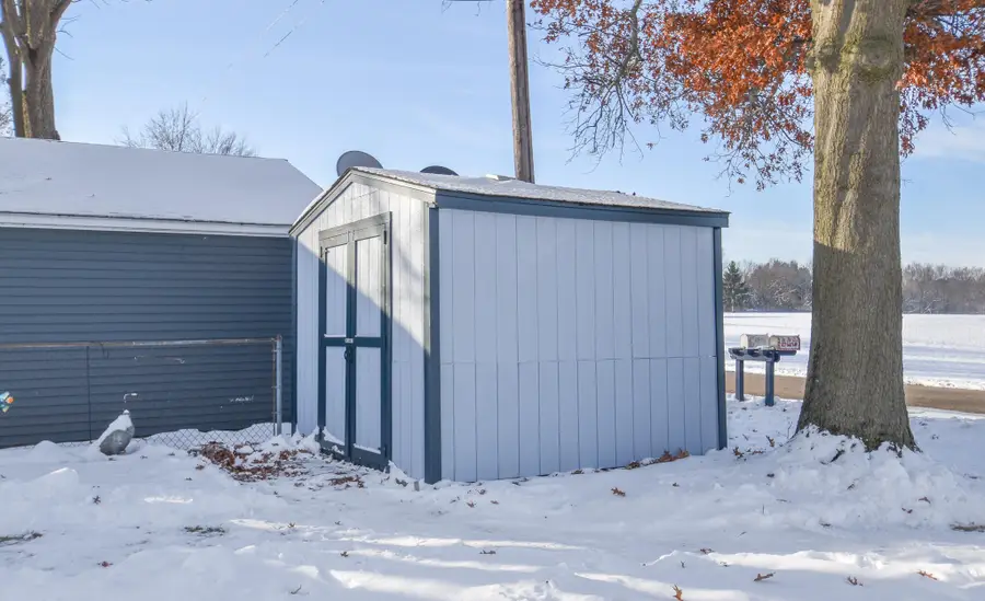 719 Gilead Shores Drive, Bronson, MI 49028 - Image #3