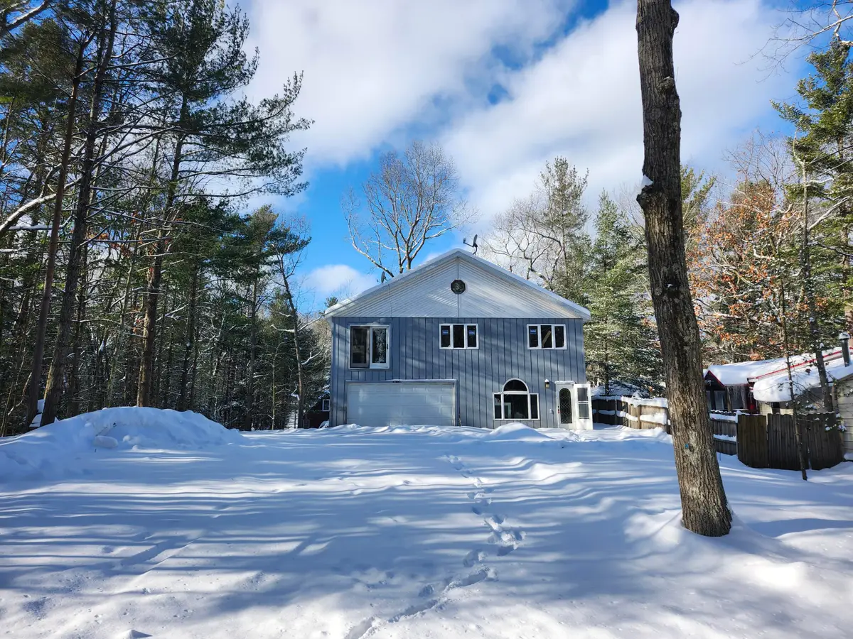 6395 S Lakeshore Drive, Pentwater, MI 49449 - Image #1