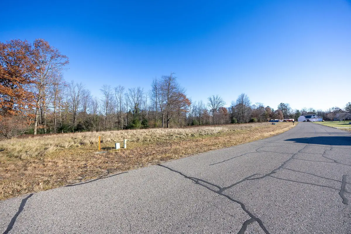 11482 Killarney Drive, Stanwood, MI 49346 - Image #1