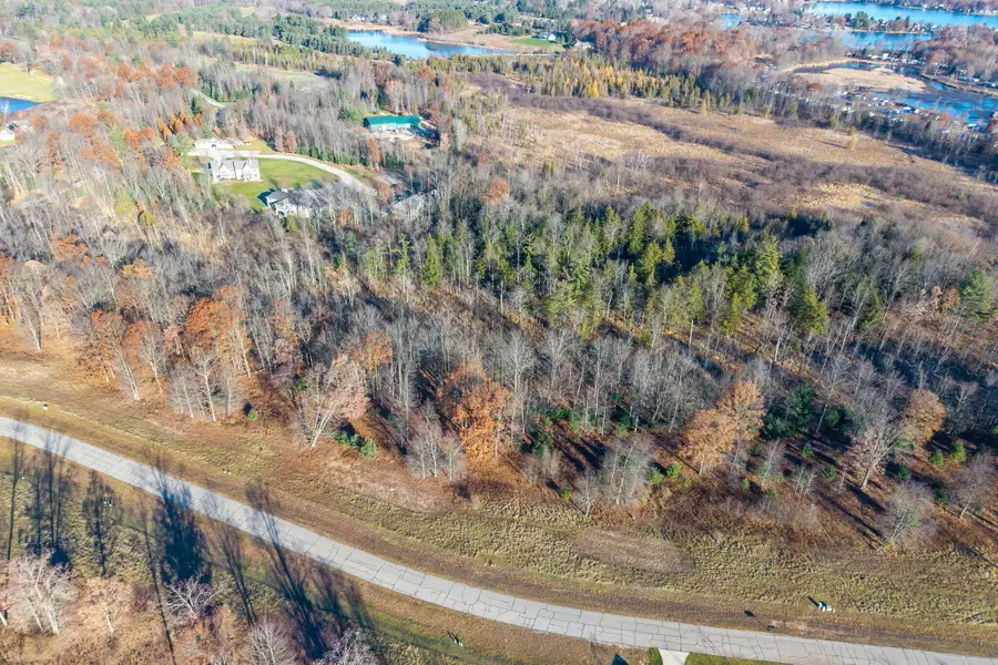 11482 Killarney Drive, Stanwood, MI 49346 - Image #3