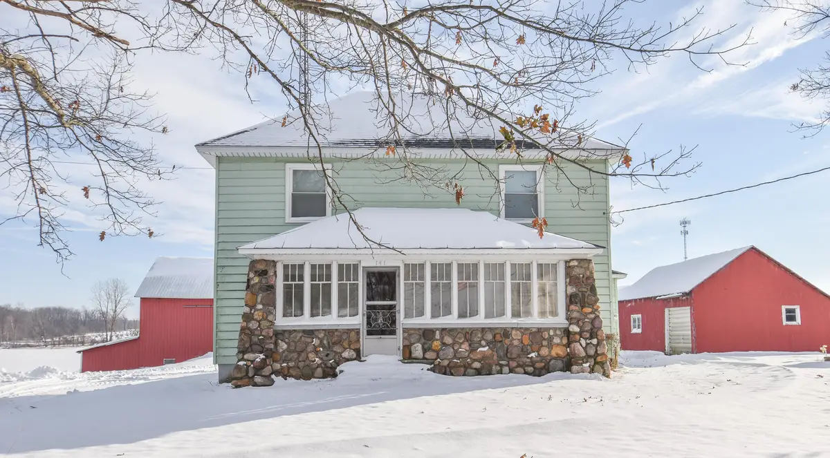 141 S Snow Prairie Road, Coldwater, MI 49036 - Image #1