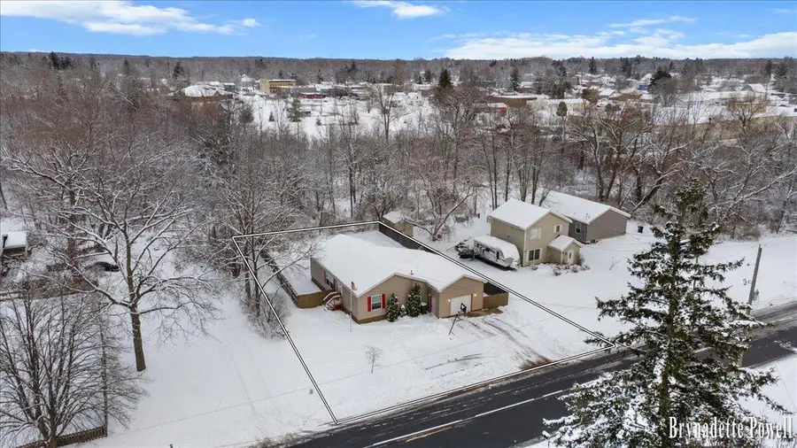 134 N 5th Street Ne, Cedar Springs, MI 49319 - Image #3