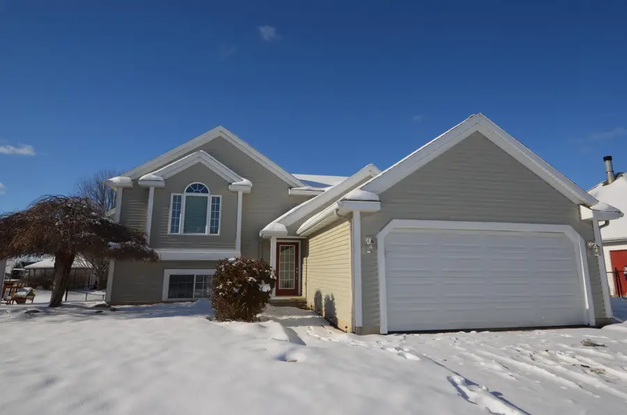 8661 Grainery Road Se, Caledonia, MI 49316 - Image #2