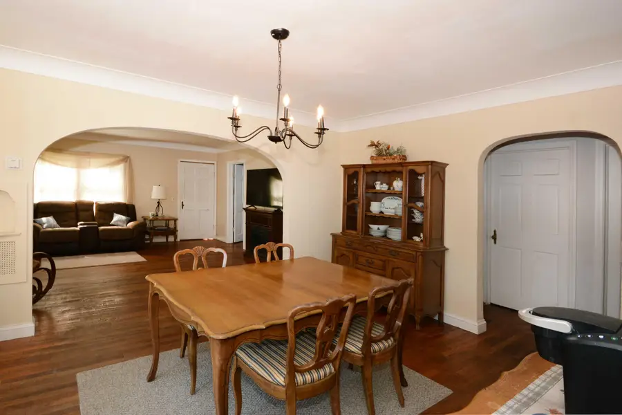 5287 Comstock Drive, Kalamazoo, MI 49048 - Image #2