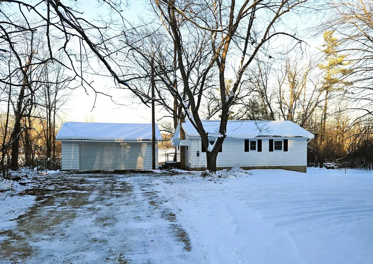 4725 E Sager Road, Hastings, MI 49058 - Image #1