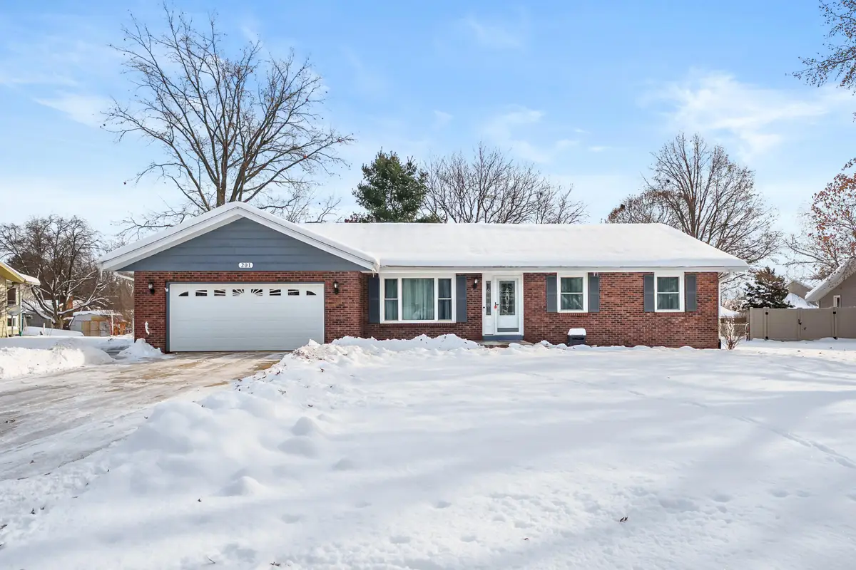 201 Mandalay Drive, Kalamazoo, MI 49009 - Image #1