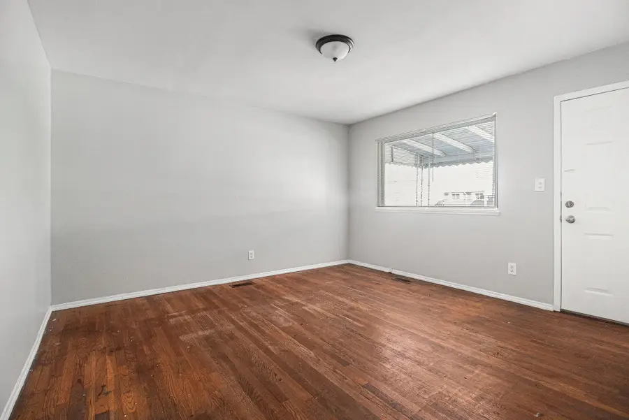 1051 Redleaf Lane, Ypsilanti, MI 48198 - Image #2