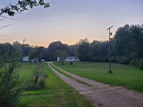 348 39th Street, Allegan, MI 49010