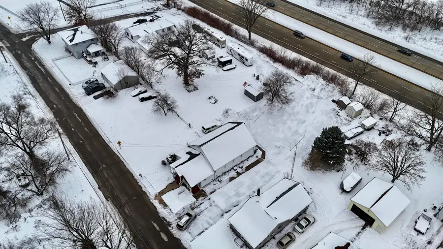 526 Fairyland Avenue, Jackson, MI 49202 - Image #3