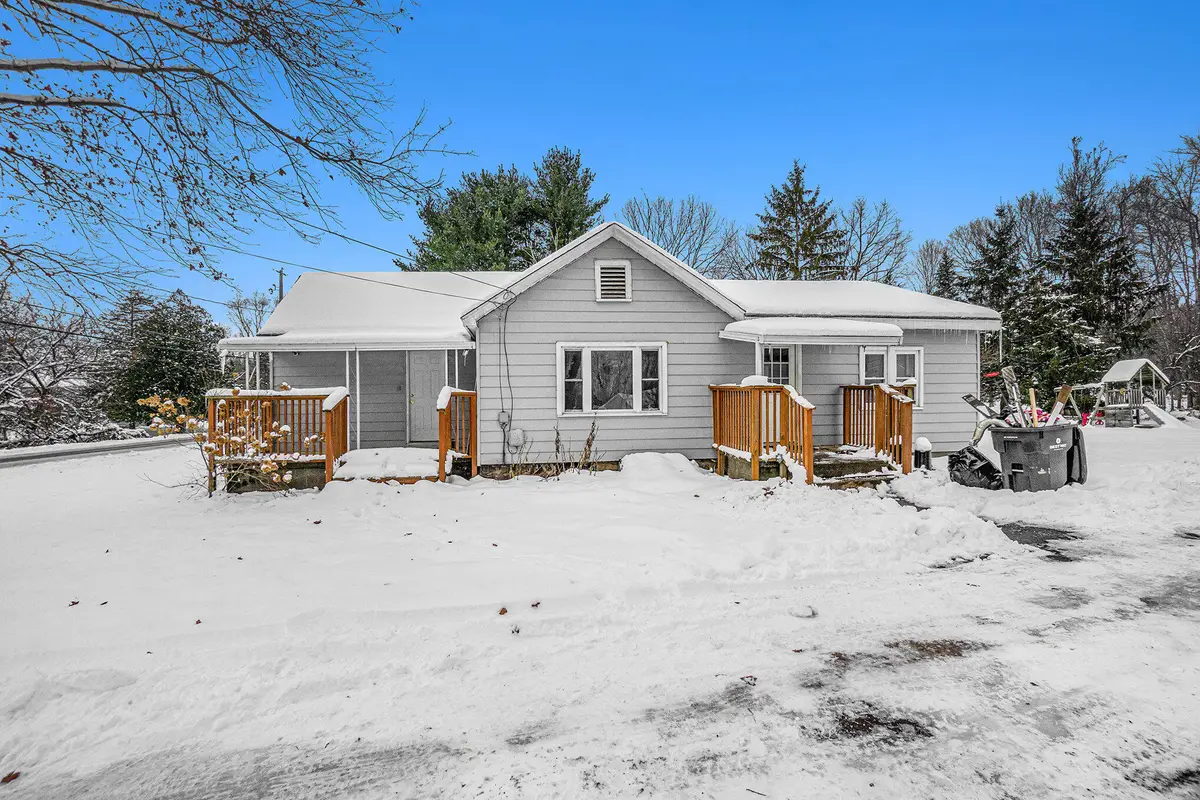620 Bangor Road, Lawrence, MI 49064 - Image #1