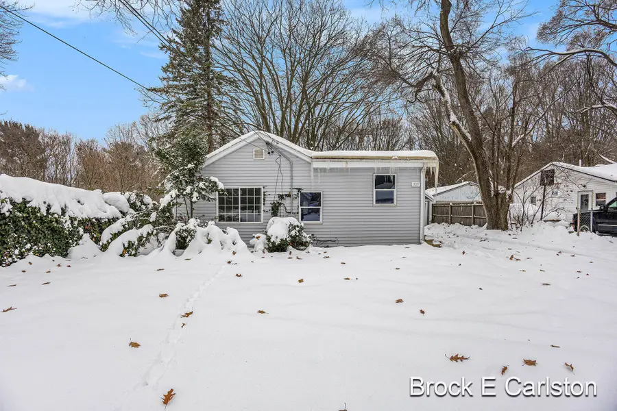 923 Wilson Avenue, Muskegon, MI 49441 - Image #3