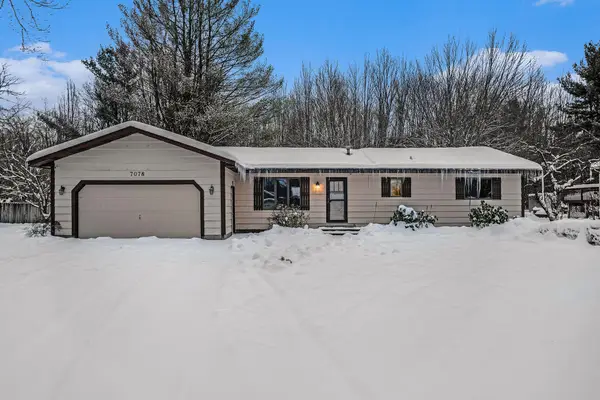 7078 S Brooks Road, Fruitport, MI 49415