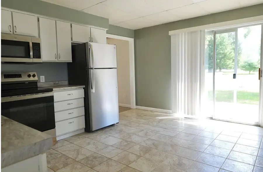 238-240 W Division Street, Sparta, MI 49345 - #3