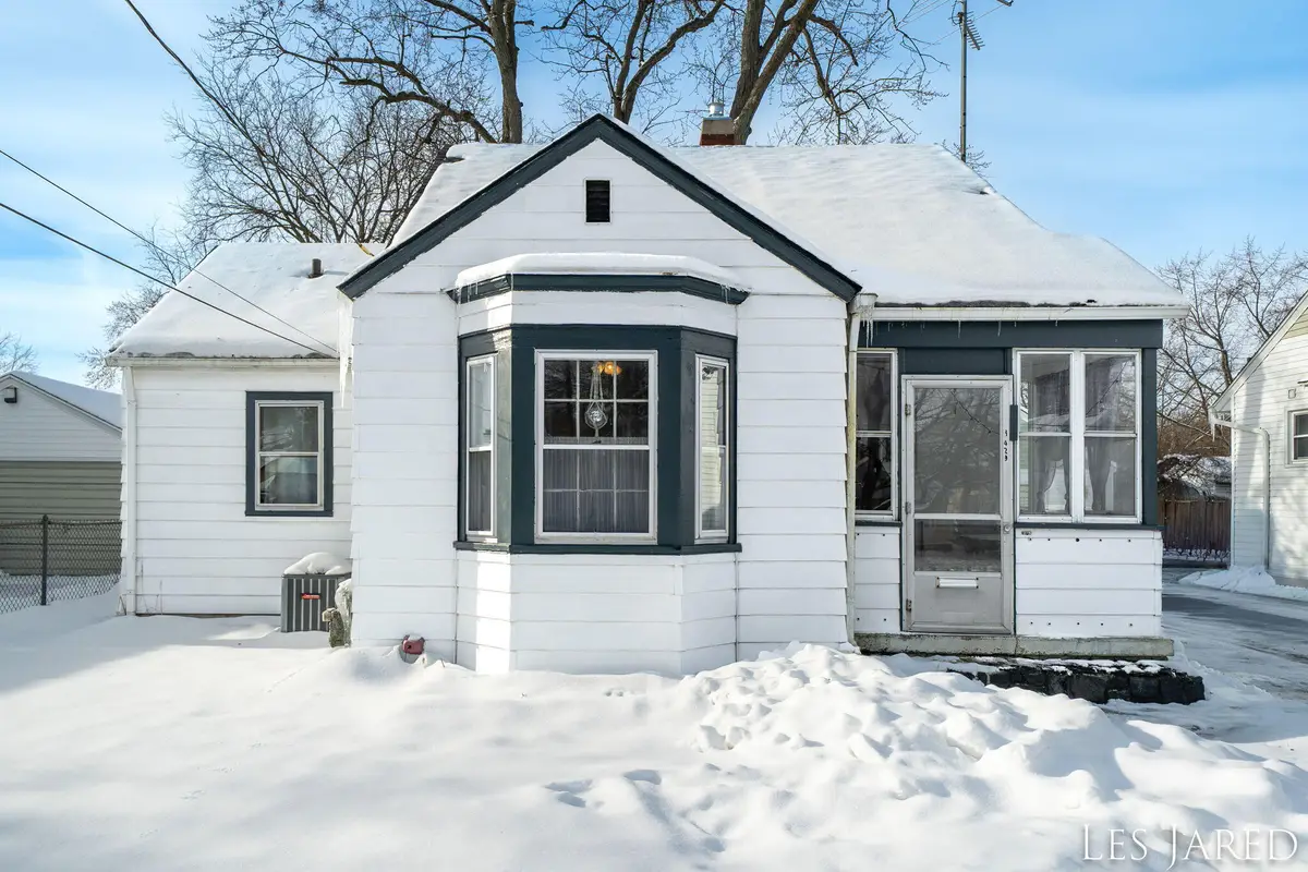3429 Opal Avenue Sw, Grand Rapids, MI 49548 - Image #1