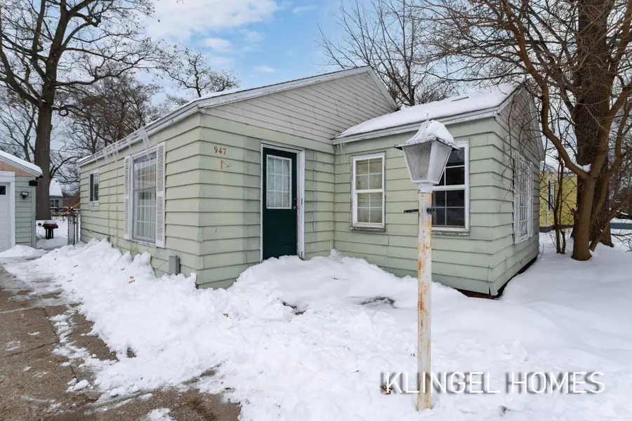 947 Carlton Street, Muskegon, MI 49442 - Image #2
