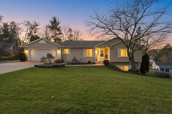 3039 Jeanlin Drive Se, Grand Rapids, MI 49546