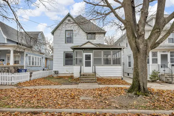 109 Edgewood Street, Jackson, MI 49201