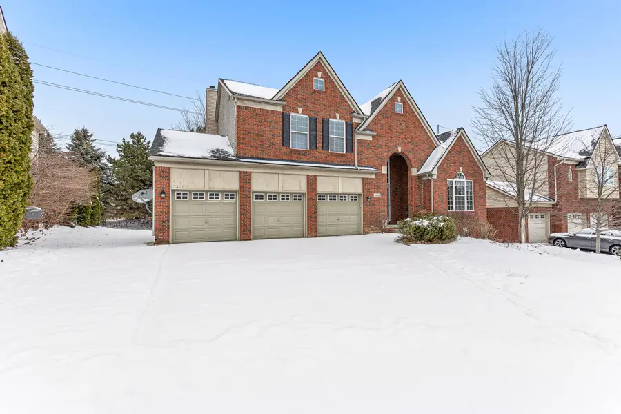 49896 Parkside Drive, Northville, MI 48168 - Image #2
