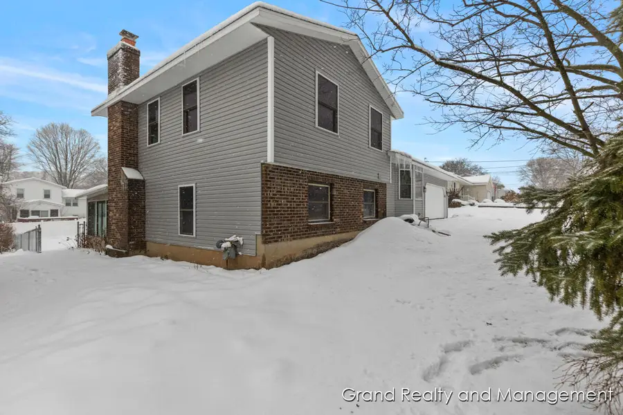 1931 Keyhill Avenue Se, Grand Rapids, MI 49546 - Image #3