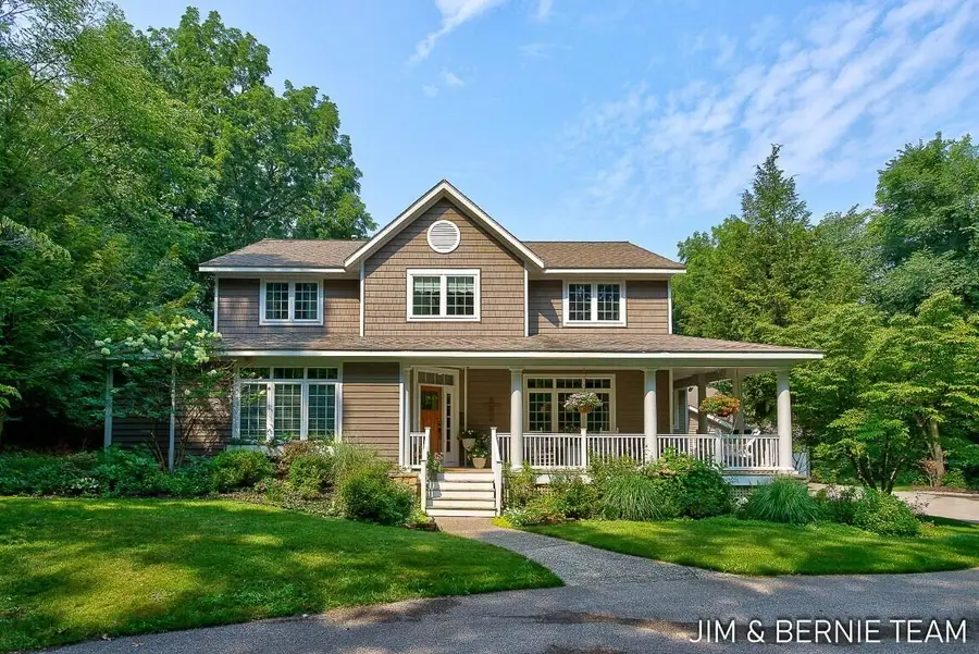 3653 Grand Bluffs Court Sw, Grand Rapids, MI 49534 - Image #2