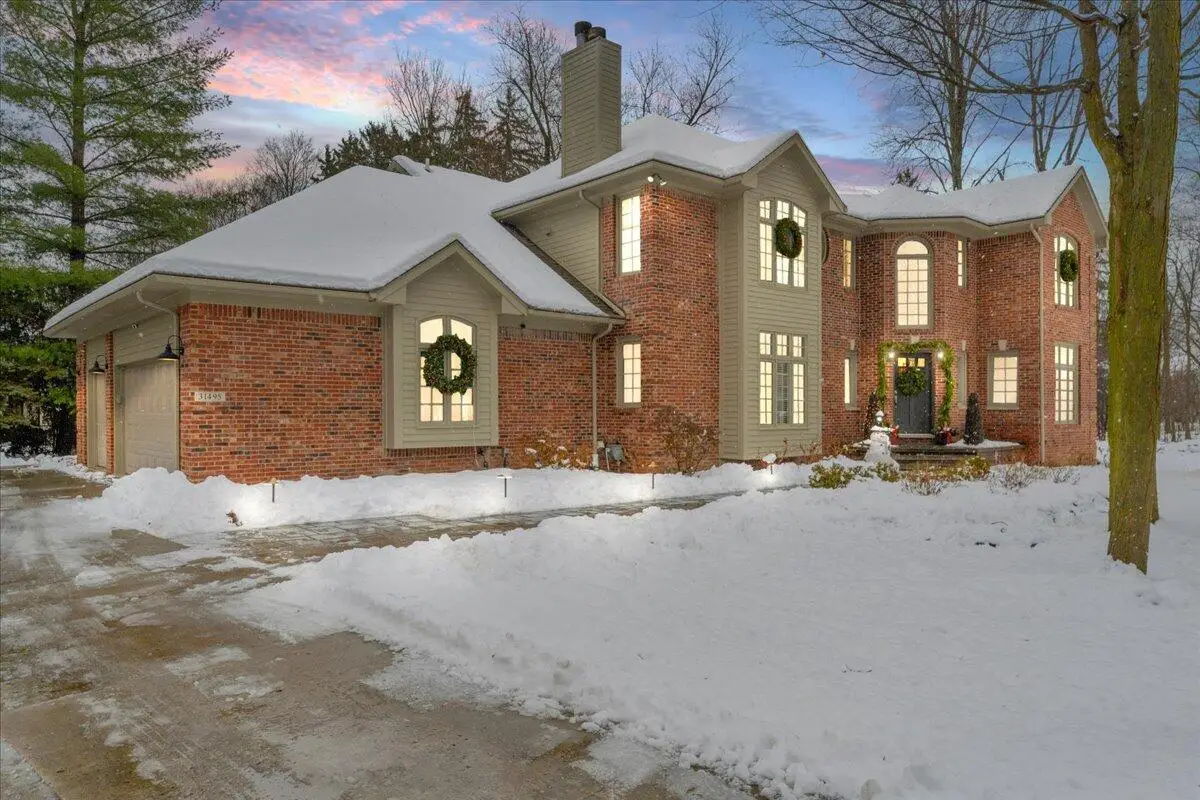 31495 Sleepy Hollow Lane, Beverly Hills, MI 48025 - Image #1