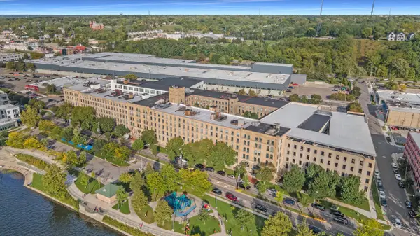 940 Monroe Avenue Nw #558, Grand Rapids, MI 49503