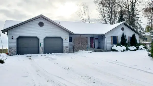 128 Wooden Key Drive, Houghton Lake, MI 48629