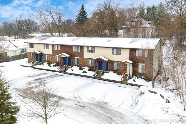 451 Lincoln Avenue, Holland, MI 49423