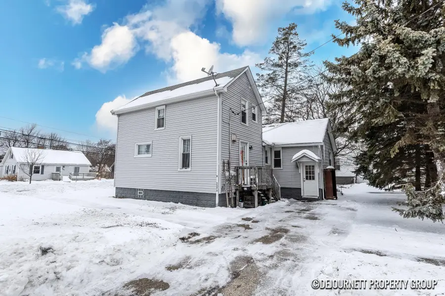 710 Verhoeks Street, Grand Haven, MI 49417 - Image #3